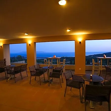Diana Otel Valsamata