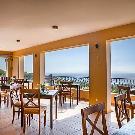 Diana Otel Valsamata